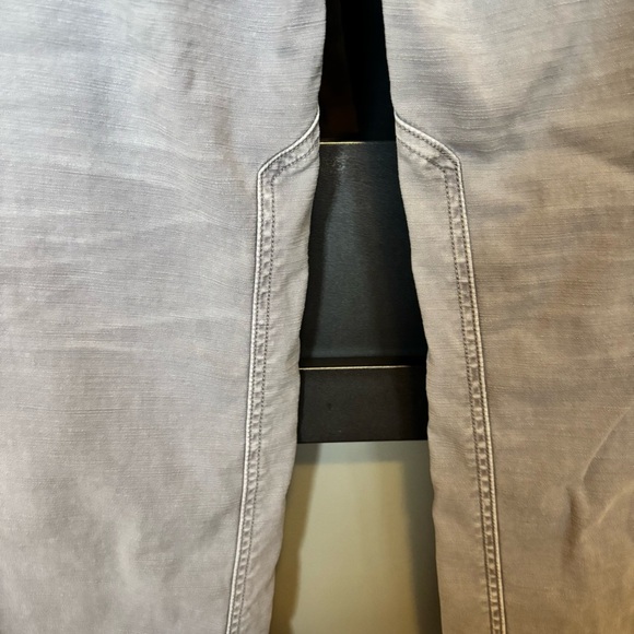 🦆 Pilcro Distressed Gray Wanderer Pant - size 29​ - Picture 7 of 9